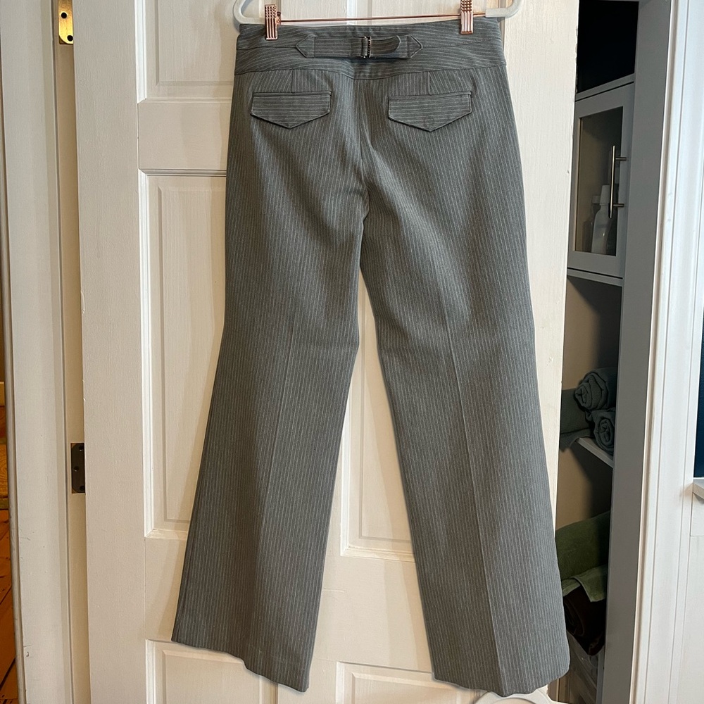 Express 4R wide leg, gray/white pin stripe with back cinch Express dress pants